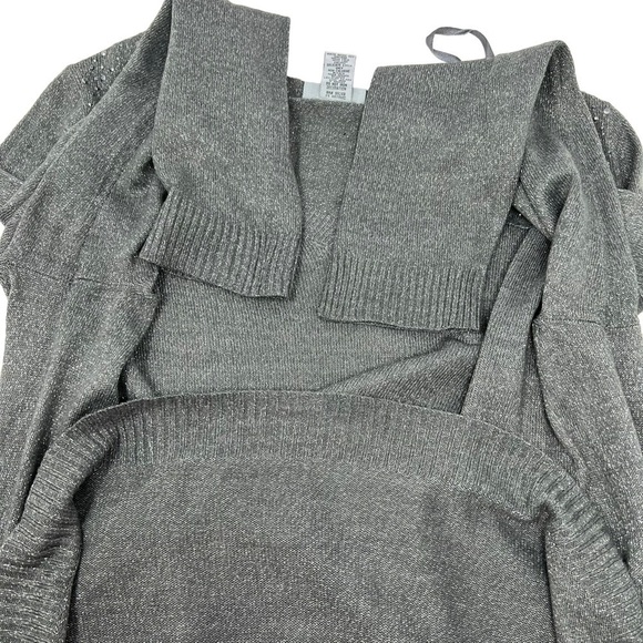 Catherines Silver Gray V Neck Studded Metallic Long Sleeve Sweater Size 0X 16W - Picture 11 of 14